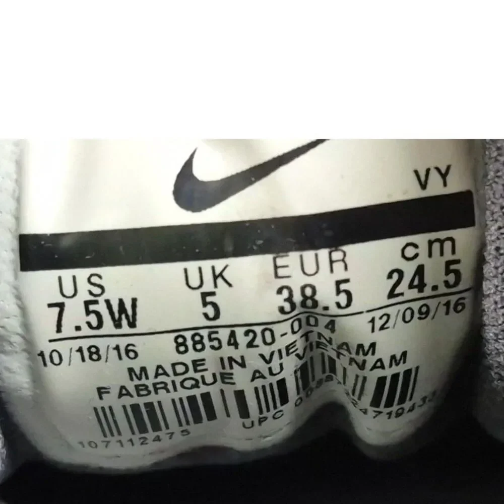 Nike Lunarconverge Running Shoes - Size 7.5 Wide